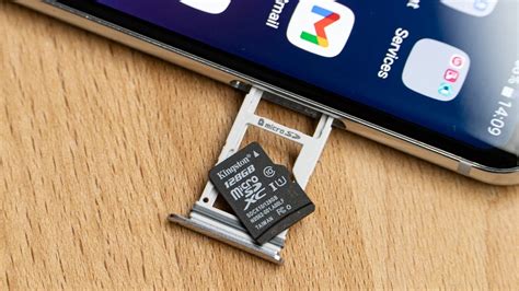 phone with sd card slot